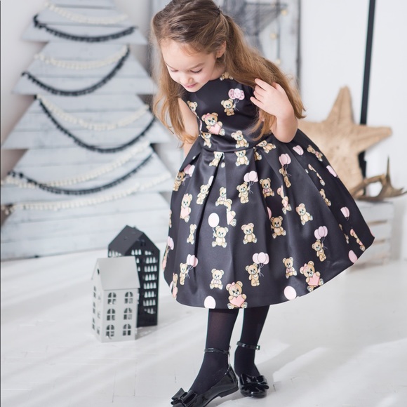 Meet your Posher, Allegra - Picture 4 of 14